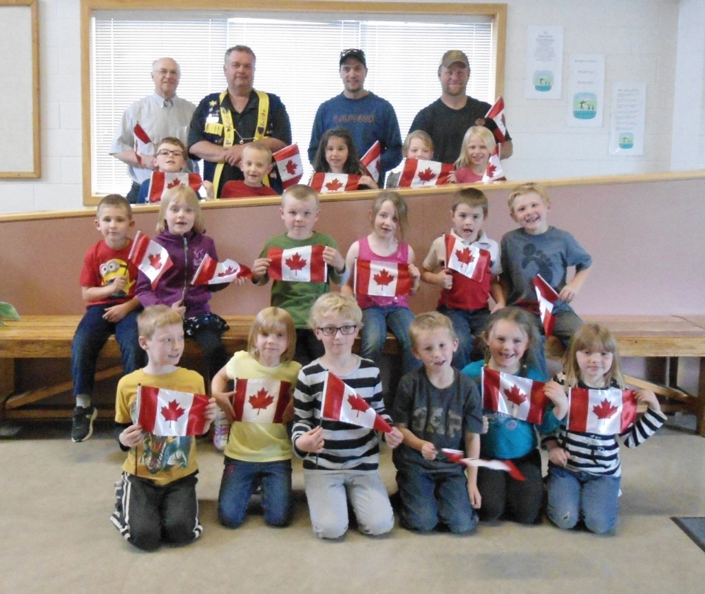 LIONS PRESENT CANADA DAY FLAGS