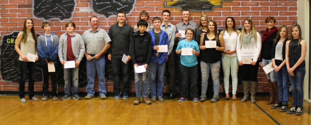 Courtney Larson wins 8 at Viking School Awards Night