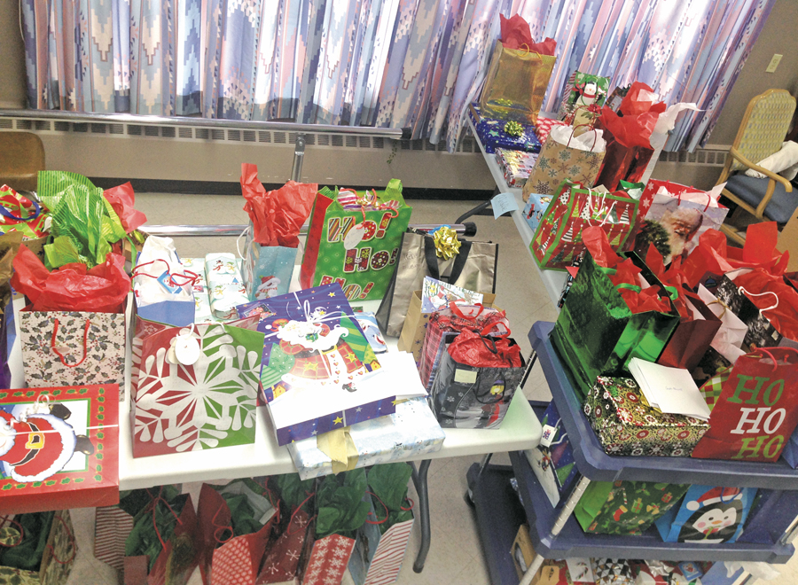 Irma School kicks off month-long reading challenge
